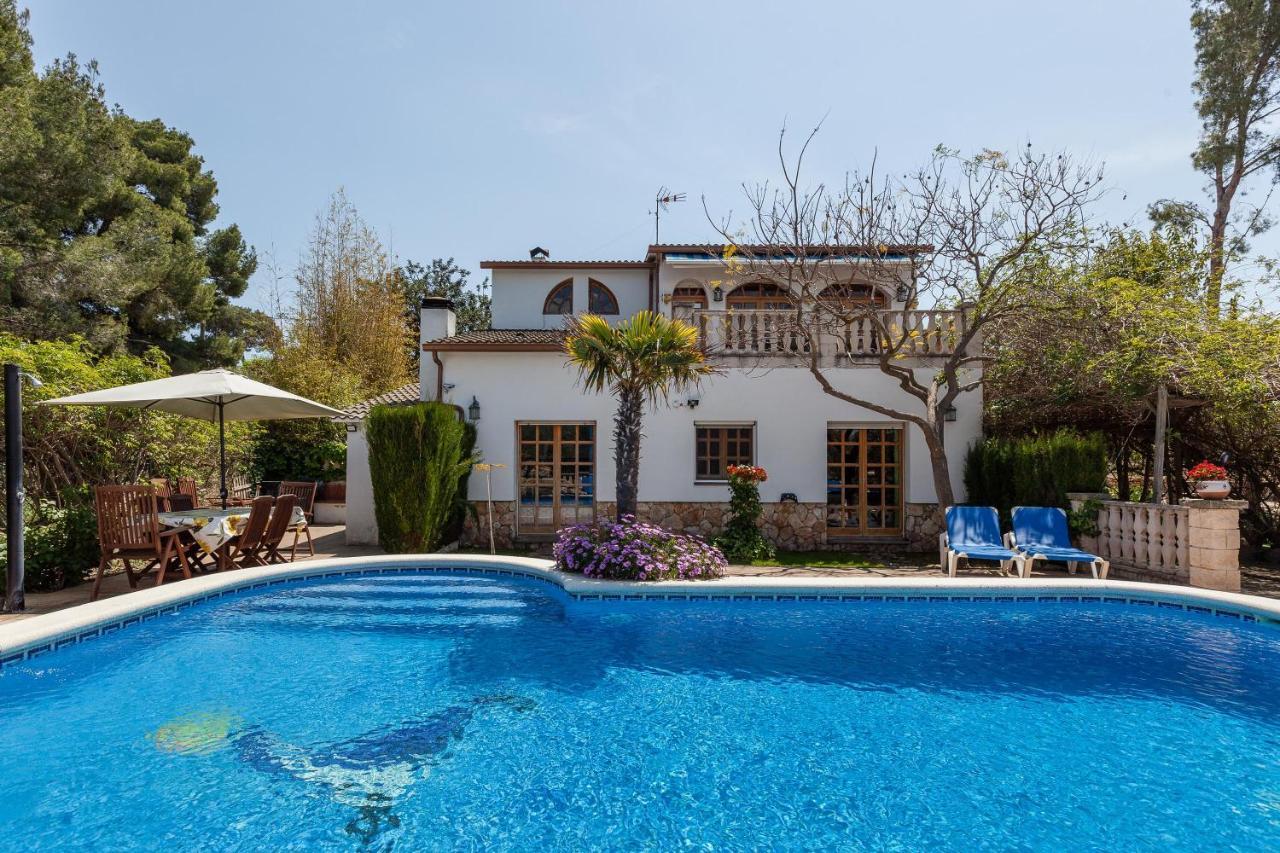 Villa Gessami Bellvei del Penedes Buitenkant foto