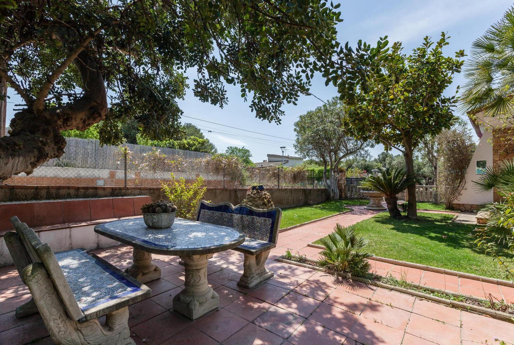 Villa Gessami Bellvei del Penedes Buitenkant foto
